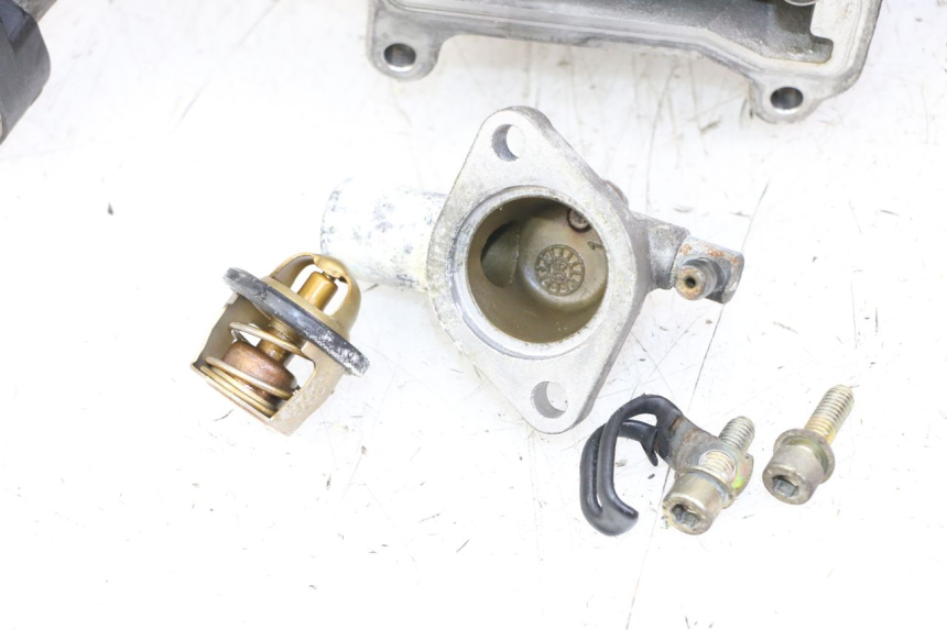 photo de CYLINDER HEAD YAMAHA YP MAJESTY 125 (2007 - 2010)