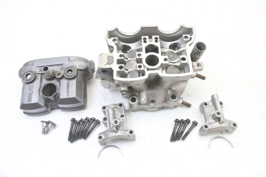 photo de CYLINDER HEAD YAMAHA YZ-F YZF 250 (2007 - 2013)