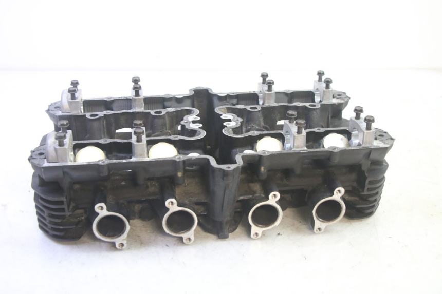 photo de CYLINDER HEAD KAWASAKI ZR 7 750 (1999 - 2001) - Technical close-up