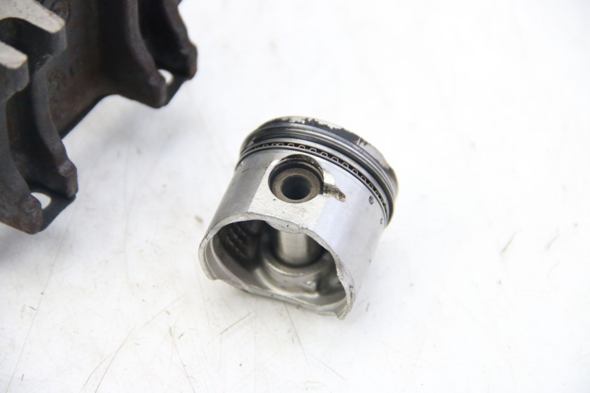 photo de CYLINDER PISTON APRILIA SCARABEO 4T 50 (2009 - 2017)
