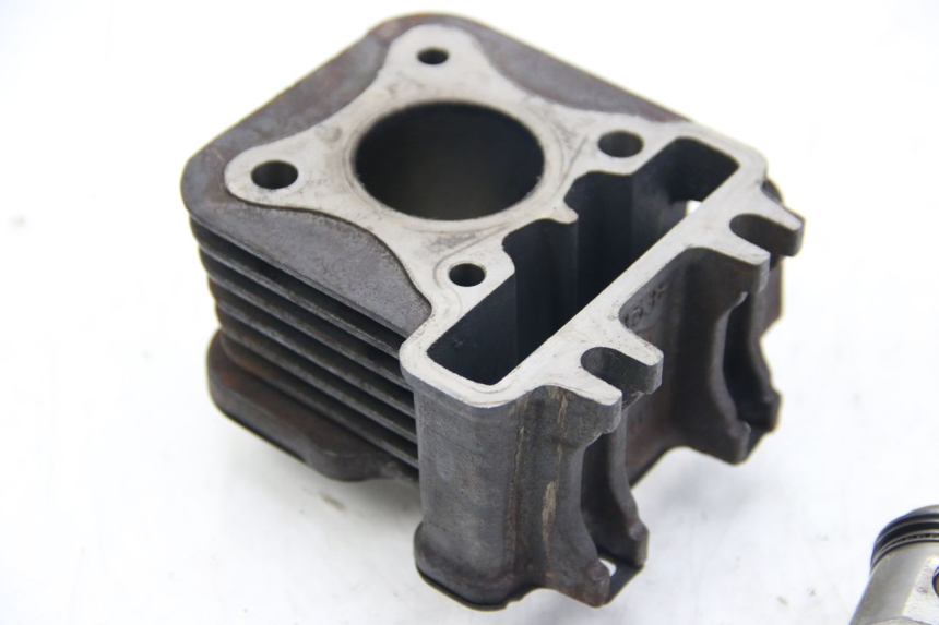photo de CYLINDER PISTON APRILIA SCARABEO 4T 50 (2009 - 2017)