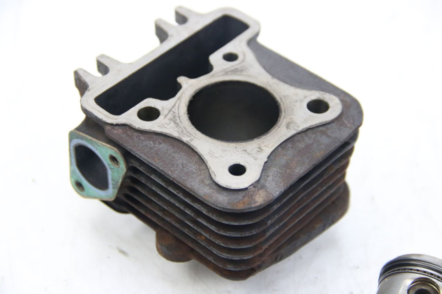 photo de CYLINDER PISTON APRILIA SCARABEO 4T 50 (2009 - 2017)