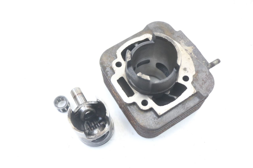 photo de CYLINDER BARREL PISTON APRILIA SR MOTARD 50 (2012 - 2018)