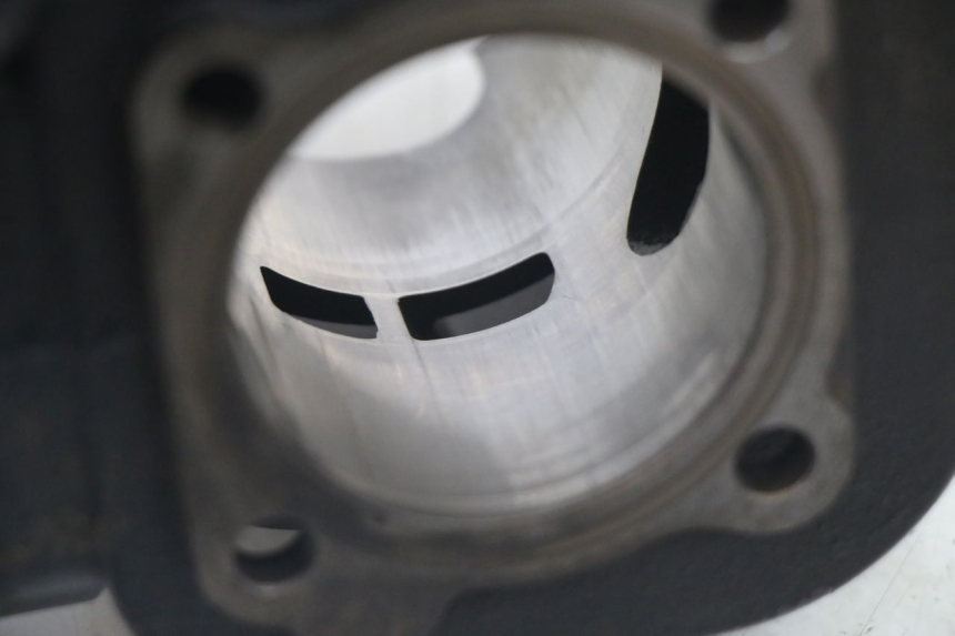 photo de CYLINDER PISTON MBK BOOSTER SPIRIT NAKED 50 (2004 - 2017)
