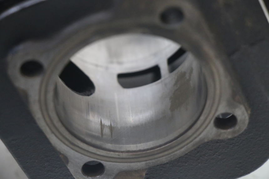 photo de CYLINDER PISTON MBK BOOSTER SPIRIT NAKED 50 (2004 - 2017)