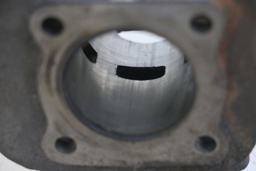 photo de CYLINDER PISTON MBK BOOSTER SPIRIT NAKED 50 (2004 - 2017)