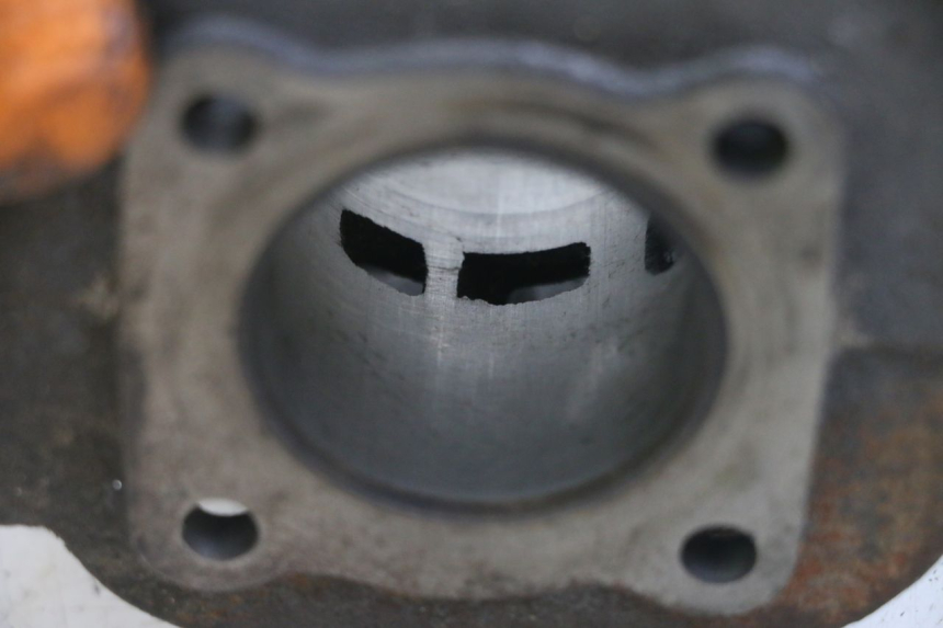 photo de CYLINDER PISTON MBK BOOSTER SPIRIT NAKED 50 (2004 - 2017)
