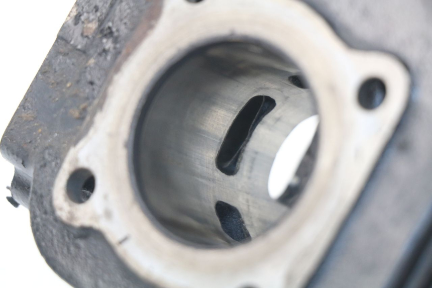 photo de CYLINDER PISTON YAMAHA BW'S 50 (1999 - 2003) - Markings and original references