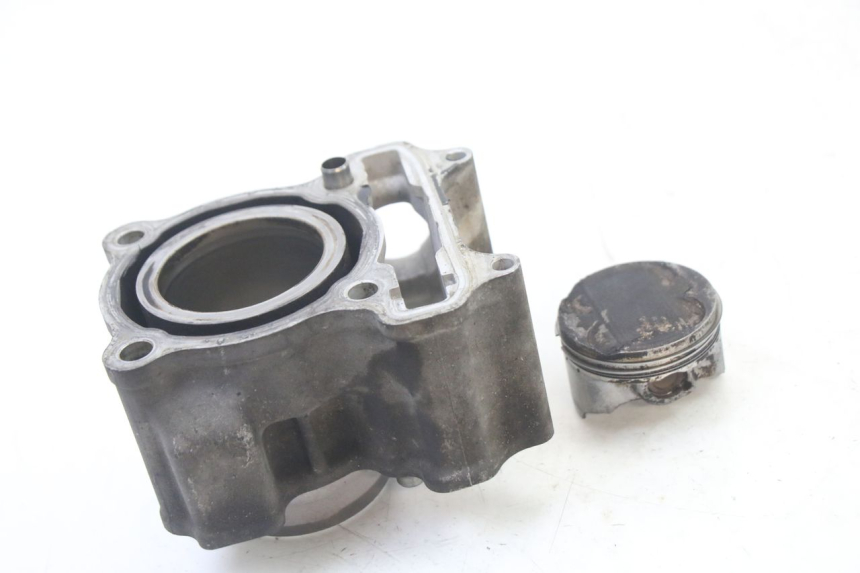 photo de CYLINDER BARREL PISTON KYMCO DINK STREET 125 (2009 - 2014)