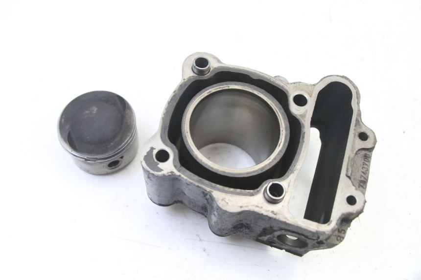 photo de CYLINDER BARREL PISTON PEUGEOT ELYSEO 125 (1999 - 2004)