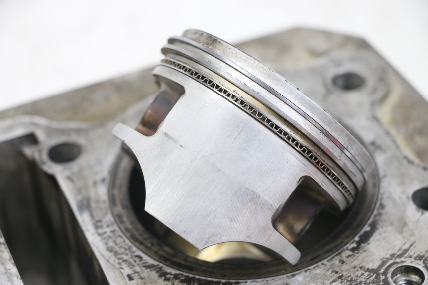 photo de CYLINDER PISTON HONDA TRX 300 (1988 - 2000)