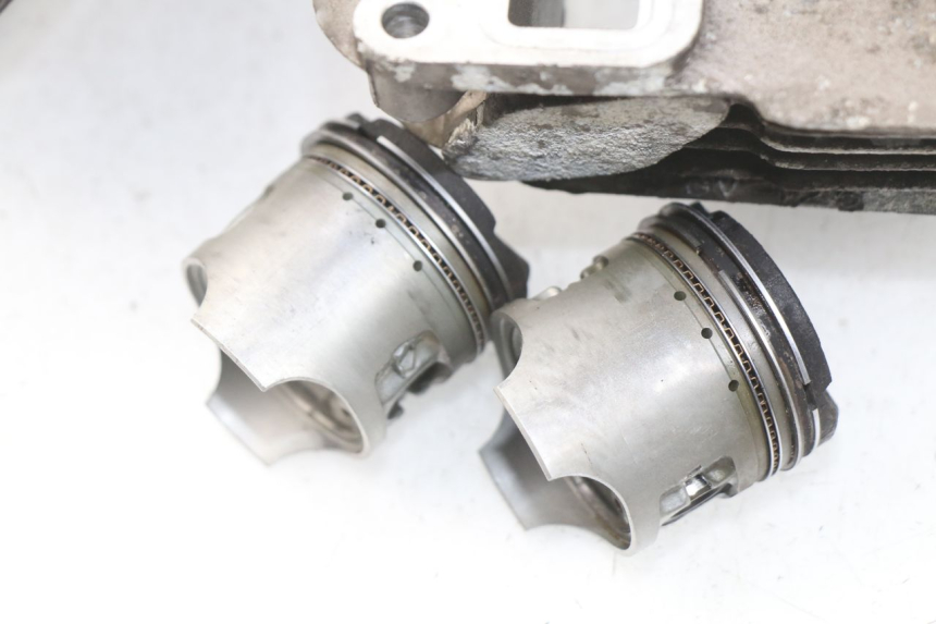 photo de CYLINDER BARREL PISTON HYOSUNG COMET GTR 125 (2007 - 2014)
