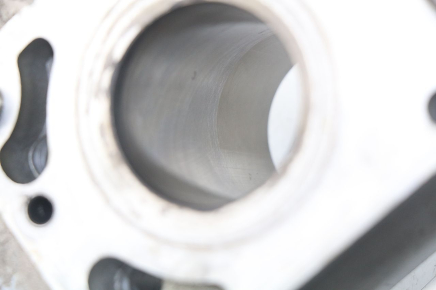 photo de CYLINDER BARREL PISTON HYOSUNG COMET GTR 125 (2007 - 2014)