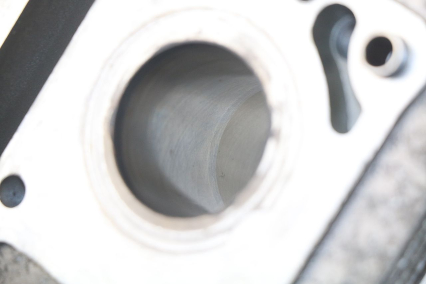 photo de CYLINDER BARREL PISTON HYOSUNG COMET GTR 125 (2007 - 2014)
