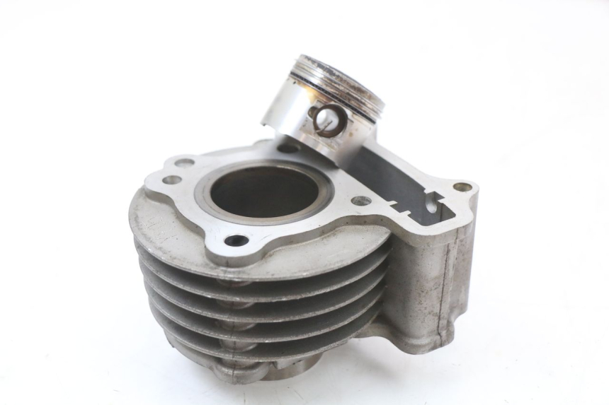 photo de CYLINDER PISTON JM MOTORS SUNNY 50 (2017 - 2020)