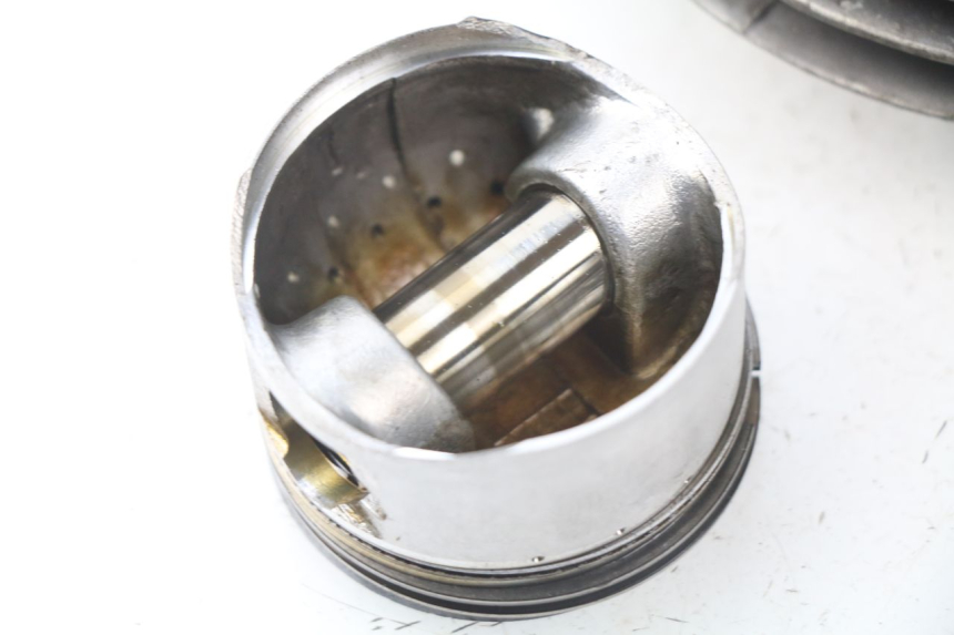 photo de CYLINDER PISTON JONWAY AZTRAL 125 (2008 - 2017)