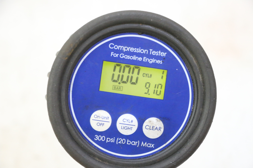 photo de CYLINDER BARREL PISTON PEUGEOT KISBEE 2T 50 (2010 - 2017)