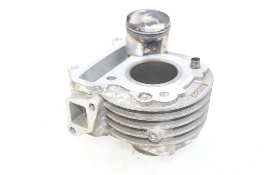 photo de CYLINDER PISTON PEUGEOT KISBEE 4T 50 (2018 - 2022)