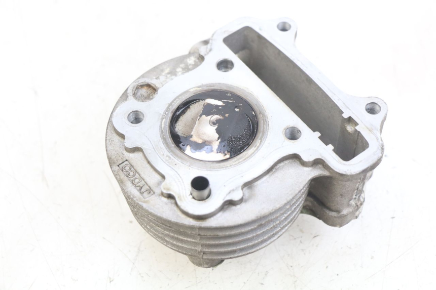 photo de CYLINDER PISTON PEUGEOT KISBEE 4T 50 (2018 - 2022)