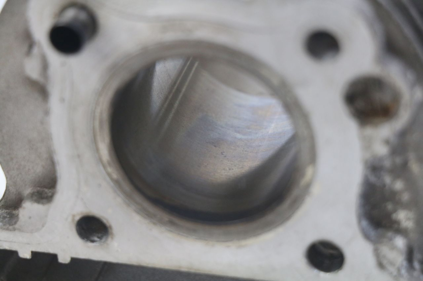 photo de CYLINDER PISTON PEUGEOT KISBEE 4T 50 (2018 - 2022)