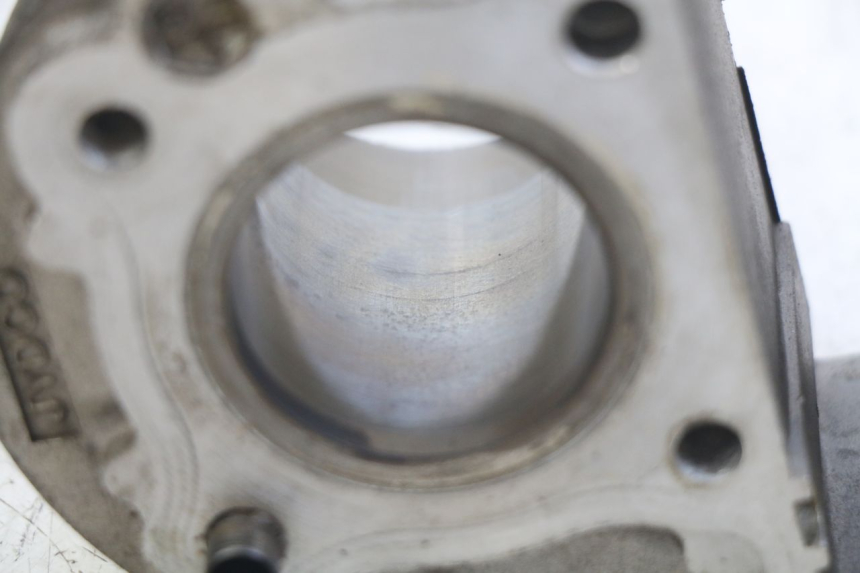 photo de CYLINDER PISTON PEUGEOT KISBEE 4T 50 (2018 - 2022)