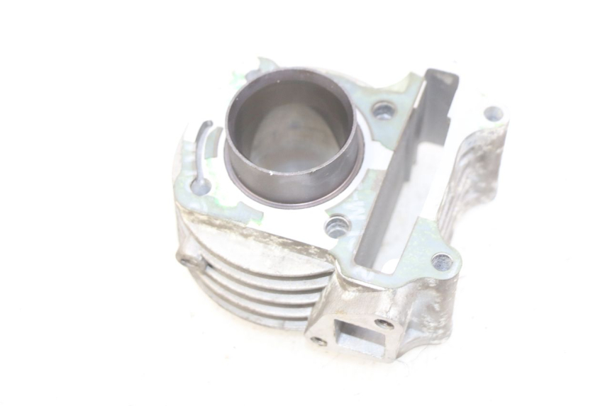 photo de CYLINDER PISTON PEUGEOT KISBEE 4T 50 (2018 - 2022)