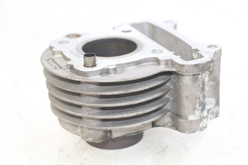 photo de CYLINDER PISTON PEUGEOT KISBEE 4T 50 (2018 - 2022)