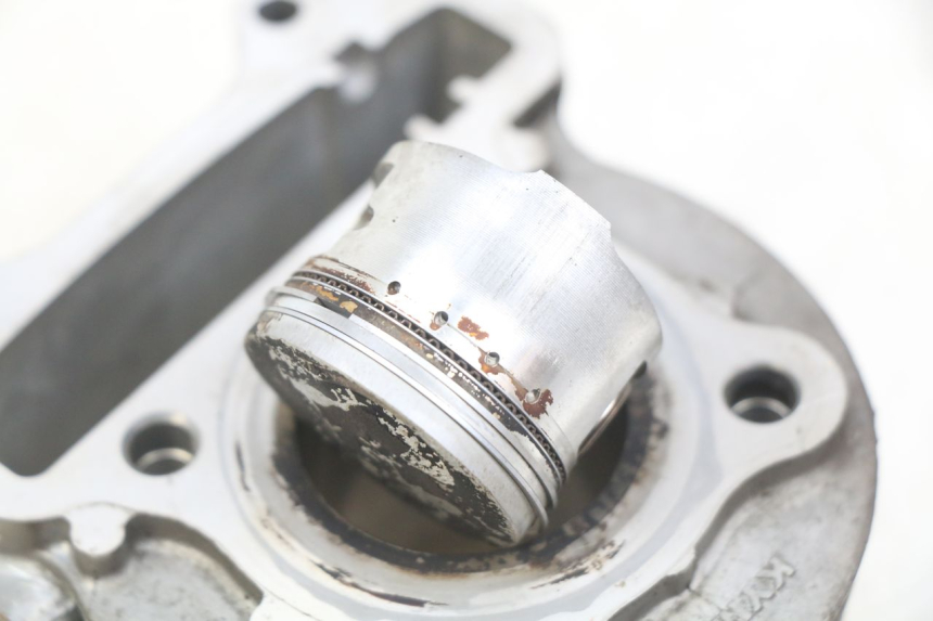 photo de CYLINDER PISTON KYMCO AGILITY 16+ 4T 50 (2018 - 2023)