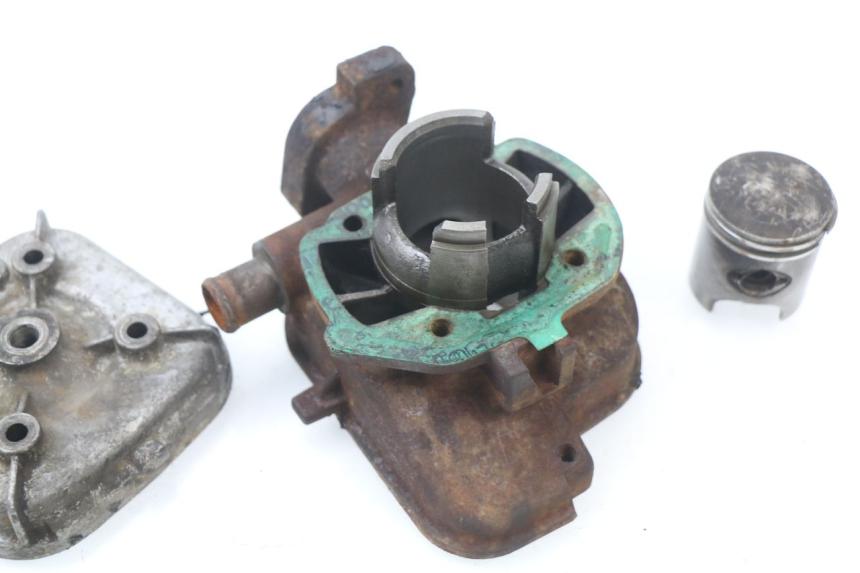 photo de CYLINDER BARREL PISTON PEUGEOT LUDIX BLASTER 50 (2006 - 2014)