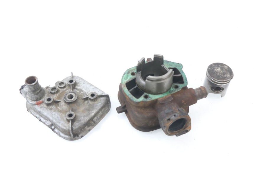 photo de CYLINDER BARREL PISTON PEUGEOT LUDIX BLASTER 50 (2006 - 2014)