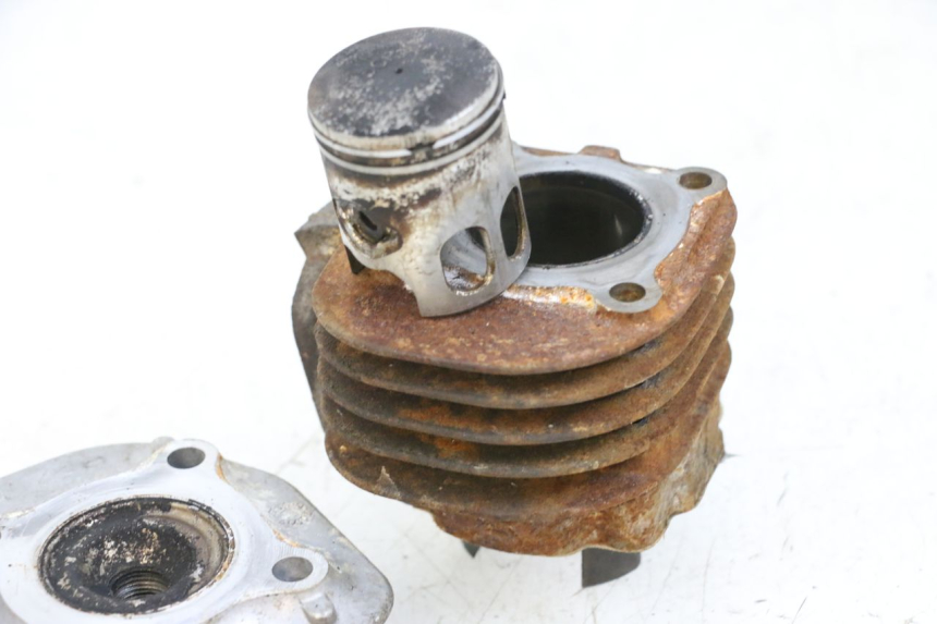 photo de CYLINDER BARREL PISTON YAMAHA NEO'S NEOS 2T 50 (1998 - 2007) - Detailed visual inspection