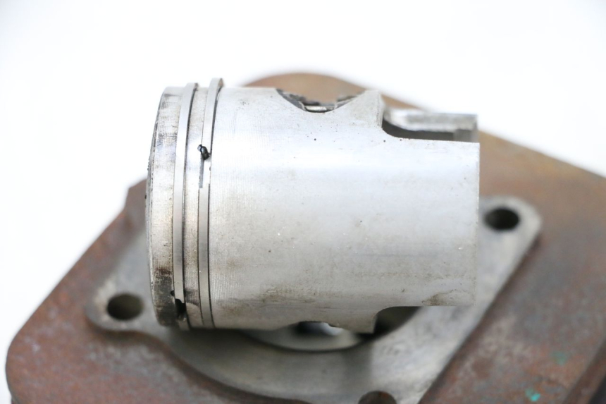 photo de CYLINDER BARREL PISTON PIAGGIO NEW TYPHOON 50 (2010 - 2017) - Supplementary product photo