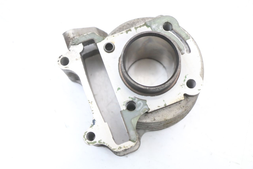 photo de CYLINDER PISTON PEUGEOT KISBEE 4T 50 (2018 - 2022)