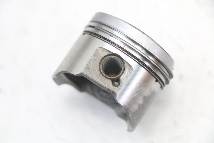 photo de CYLINDER BARREL PISTON PEUGEOT KISBEE 4T 50 (2010 - 2017)