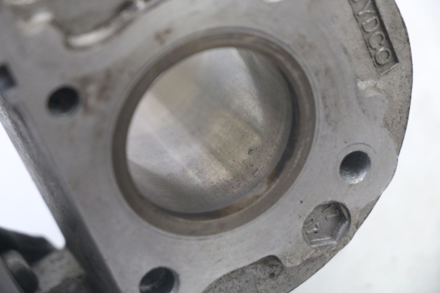 photo de CYLINDER BARREL PISTON PEUGEOT KISBEE 4T 50 (2010 - 2017)
