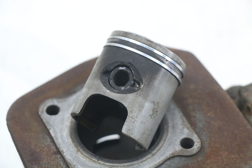 photo de CYLINDER PISTON PEUGEOT LUDIX 50 (2008 - 2017)