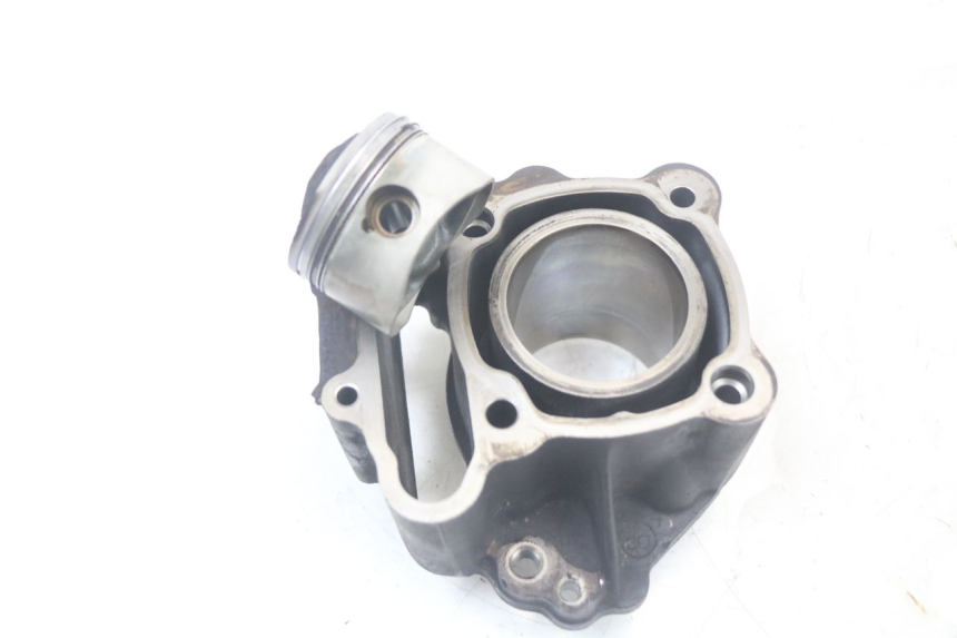 photo de CYLINDER PISTON PEUGEOT SATELIS 125 (2006 - 2009)