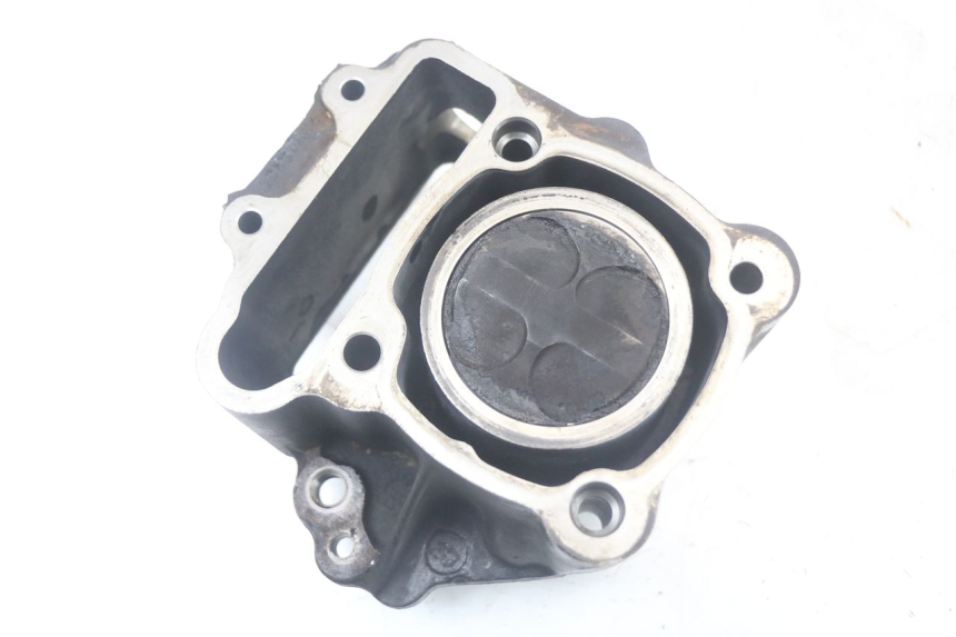 photo de CYLINDER PISTON PEUGEOT SATELIS 125 (2006 - 2009)