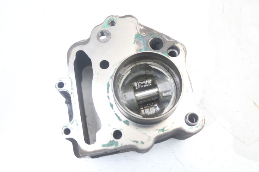 photo de CYLINDER PISTON PEUGEOT SATELIS 125 (2006 - 2009)