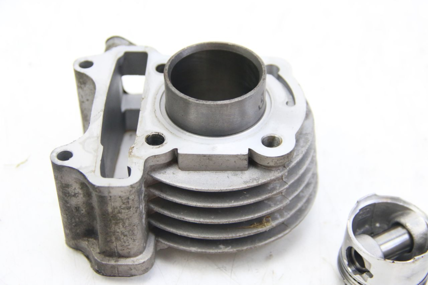 photo de CYLINDER PISTON PEUGEOT V-CLIC VCLIC 50 (2007 - 2013)