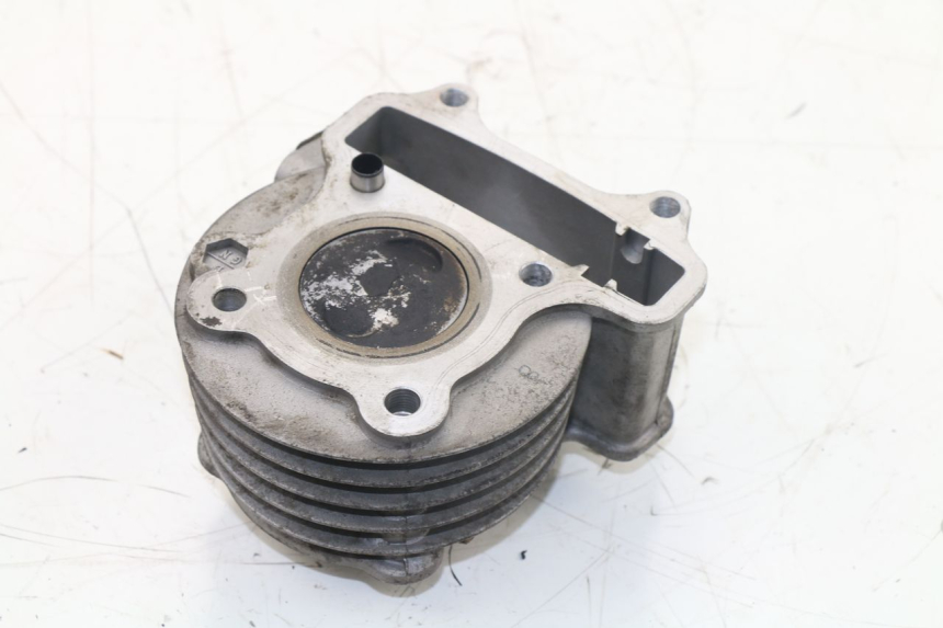 photo de CYLINDER PISTON PEUGEOT V-CLIC VCLIC 50 (2007 - 2013)