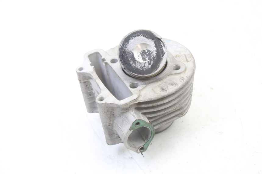 photo de CYLINDER BARREL PISTON PEUGEOT VIVACITY 125 (2010 - 2017)