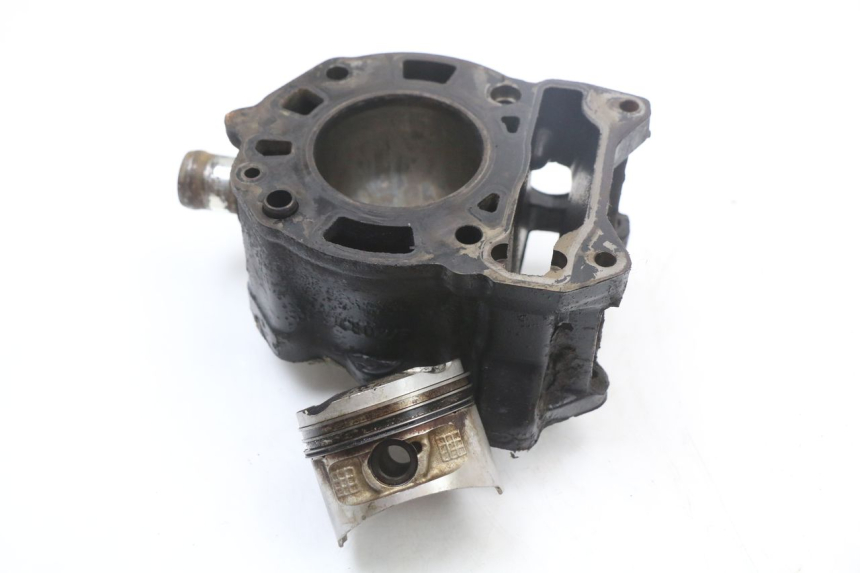 photo de CYLINDER PISTON PIAGGIO MP3 125 (2006 - 2014)