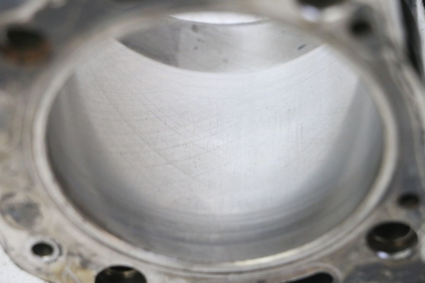 photo de CYLINDER BARREL PISTON PIAGGIO VESPA GRANTURISMO 200 (2004 - 2005)
