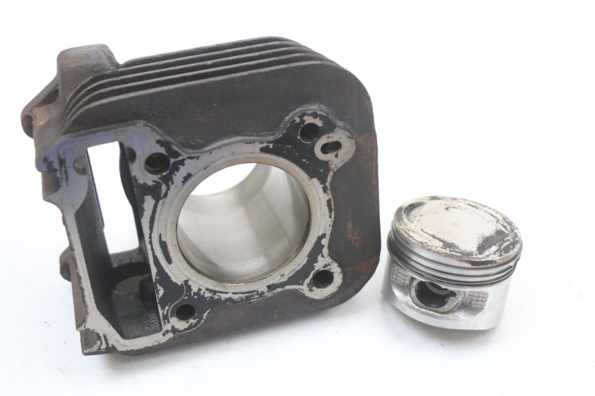 photo de CYLINDER PISTON PIAGGIO VESPA LX 125 (2005 - 2010)