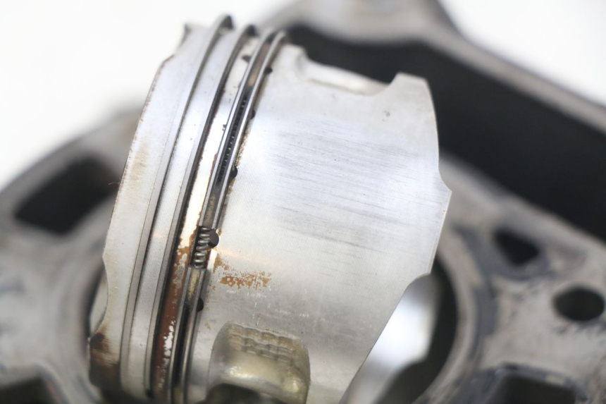 photo de CYLINDER PISTON PIAGGIO X8 125 (2004 - 2007)