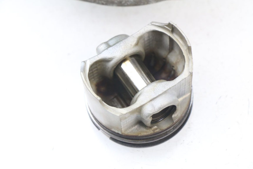 photo de CYLINDER PISTON SUZUKI BURGMAN 125 (2007 - 2014)