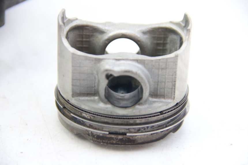 photo de CYLINDER PISTON SUZUKI BURGMAN 125 (2007 - 2014)