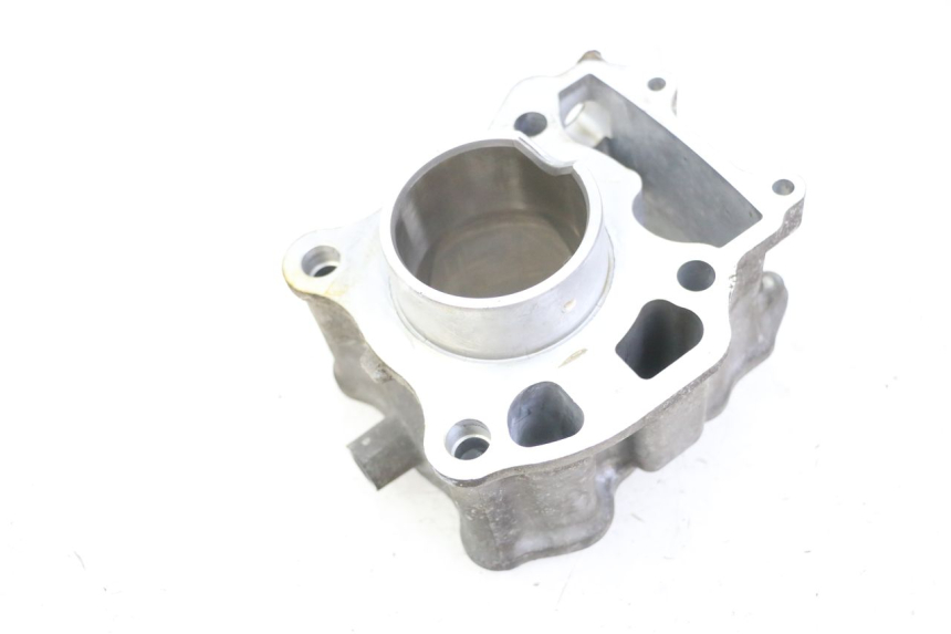 photo de CYLINDER BARREL PISTON SUZUKI BURGMAN 125 (2015 - 2017)