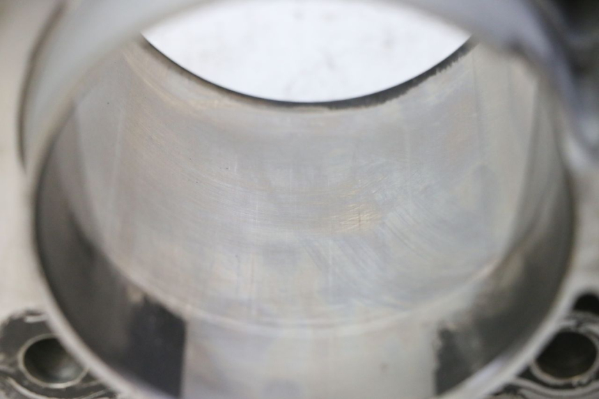 photo de CYLINDER BARREL PISTON YAMAHA TDM ABS 900 (2002 - 2014)